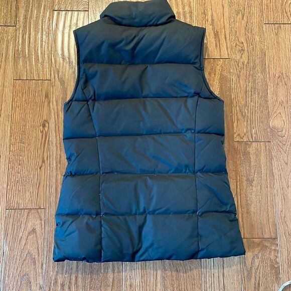 Gap goose down full black puffer vest size xs - Picture 8 of 8
